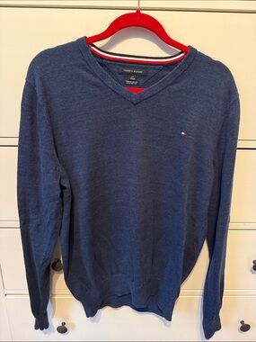Tommy Hilfiger Men's Navy V-Neck Sweater with Signature Flag